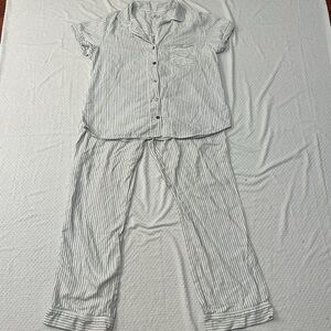 UGG White and Black Striped Short Sleeve w Pants Pajama Set XL